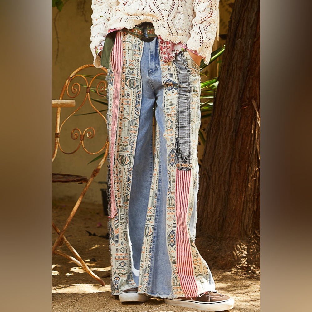 POL Boho Patchwork Wide-Leg Jeans | Multicolor Magic & Relaxed Fit - Picture 2 of 8